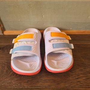 Woman's Hoka Ora Lux Sandal 8